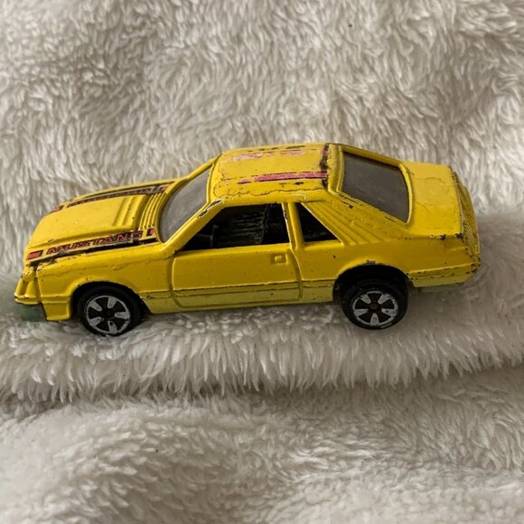 Vintage Uniborn Ford Mustang Yellow Die Cast Toy Car Vehicle Hong Kong - Picture 2 of 8